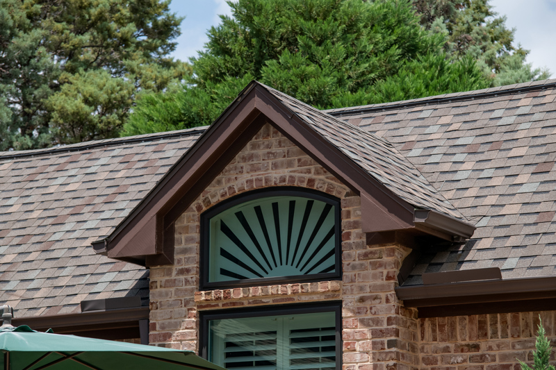 Full eyebrow picture window