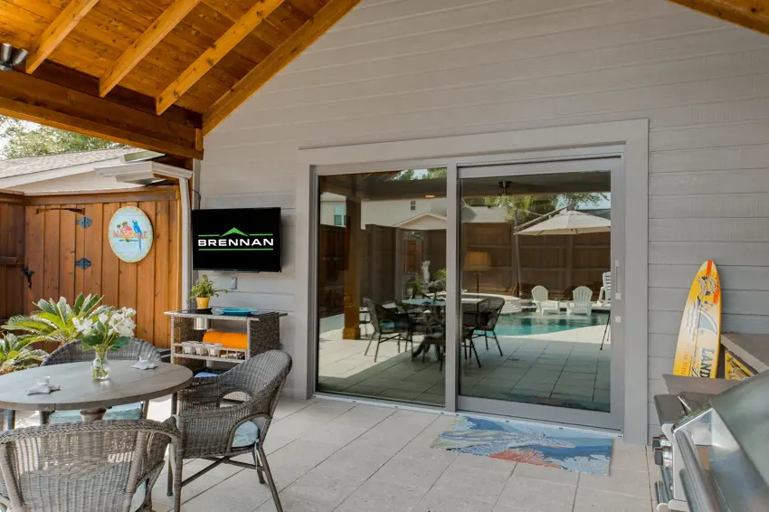 Centor 211 Integrated Sliding Door - Two Panel Thumbnail Image