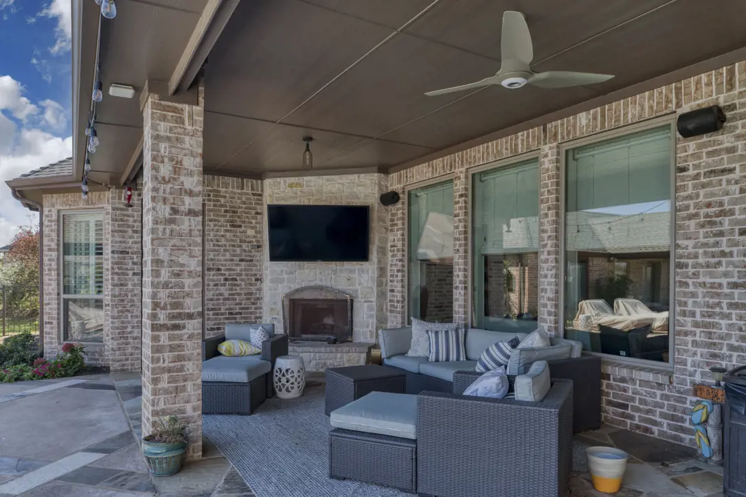 Picture Windows with Laminated Glass