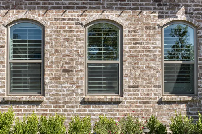 Single Hung Operating Eyebrow Windows