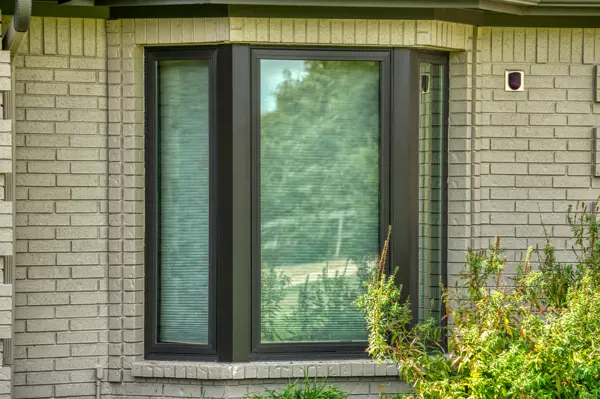 Mulled Picture Windows