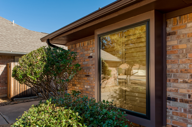 brennan-picture-windows-with-blinds