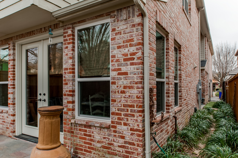 brennan-traditions-tan-single-hung-windows