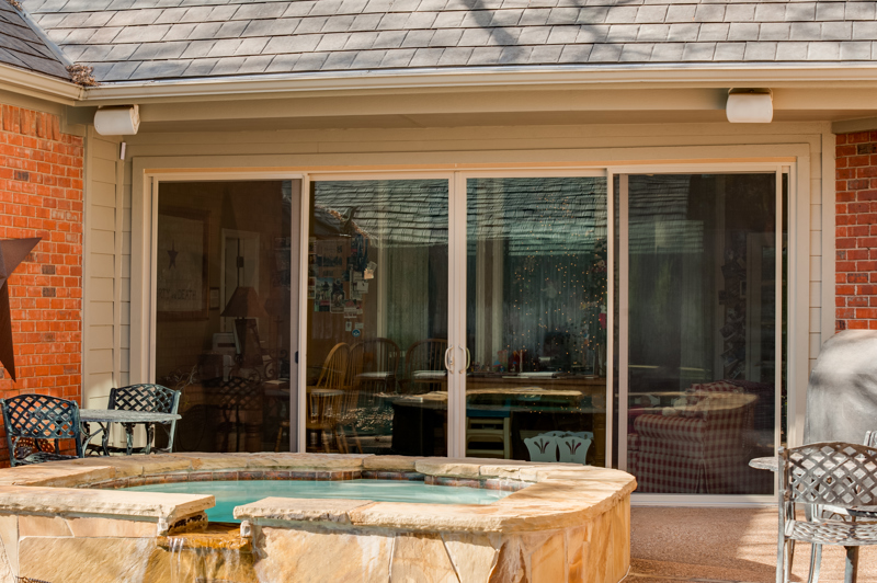 outside-view-of-nt-sliding-door