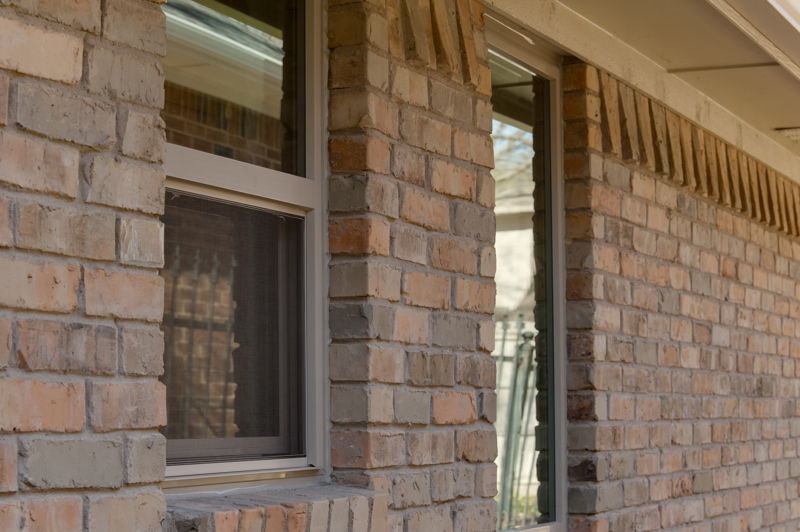 brennan-traditions-small-single-hung-window