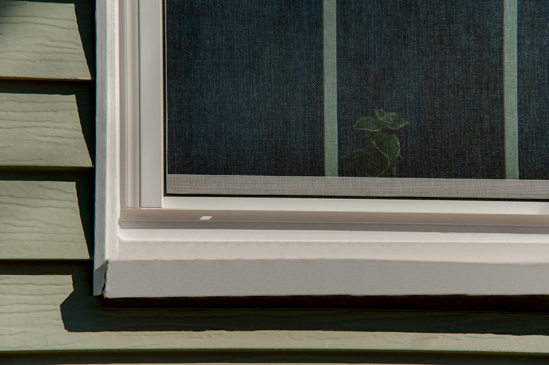 brennan-traditions-with-screen-and-grids