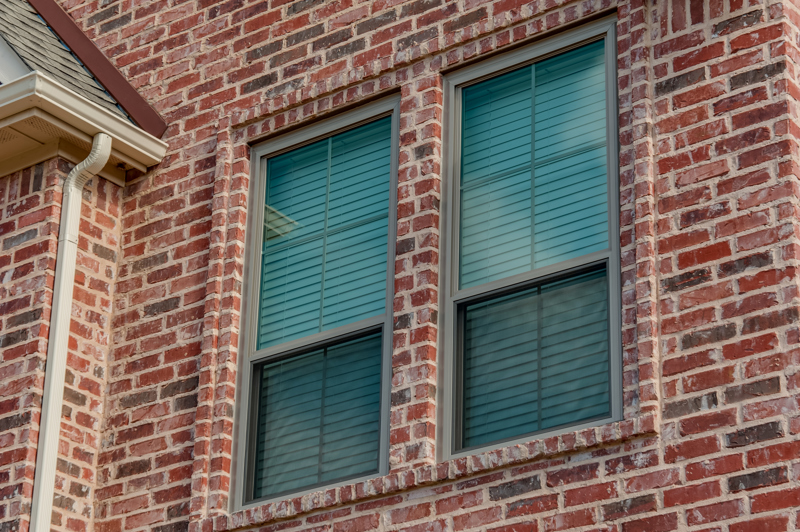 brennan-traditions-double-hung-clay-vinyl-window