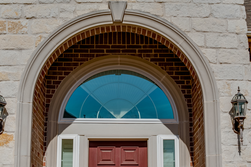 brennan-traditions-specialty-window-front-entry