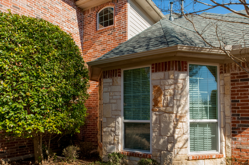 brennan-tradition-two-single-hung-windows