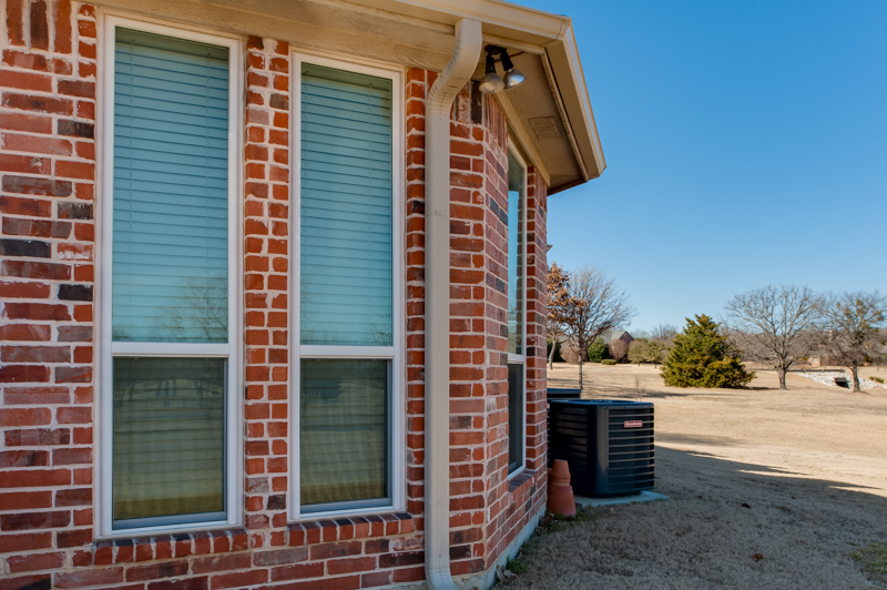 brennan-traditions-double-slim-single-hung-windows