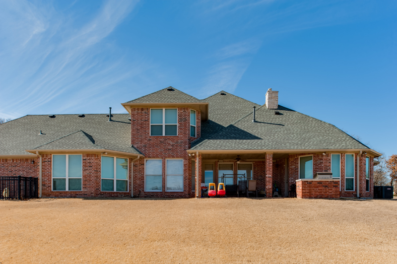 brennan-traditions-full-view-of-house