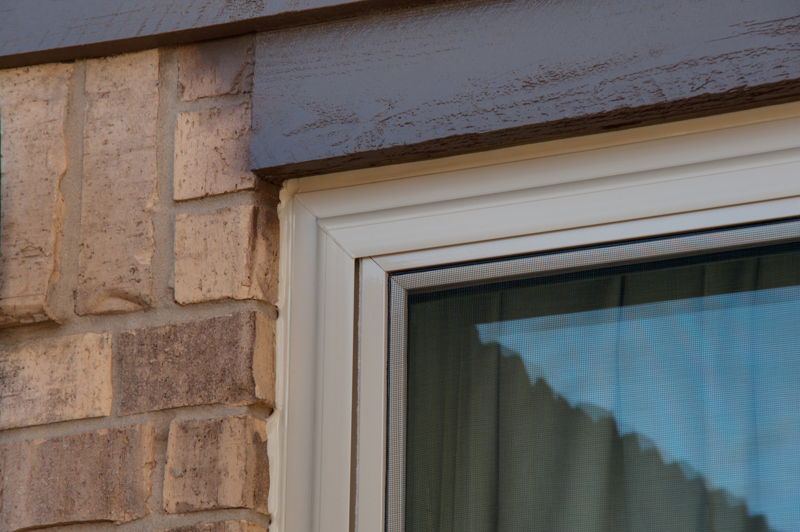 brennan-traditions-windows-sliding-corner