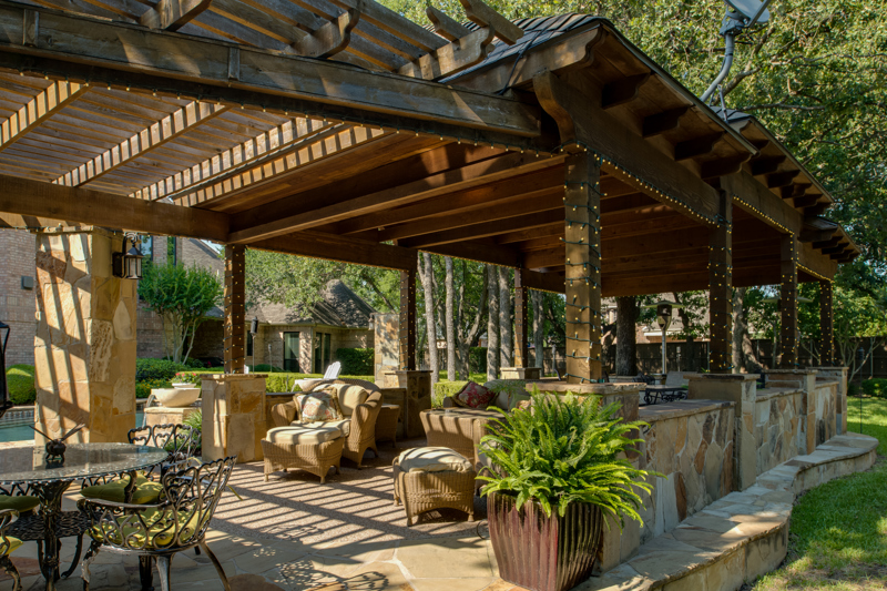 brennan-traditions-patio-view