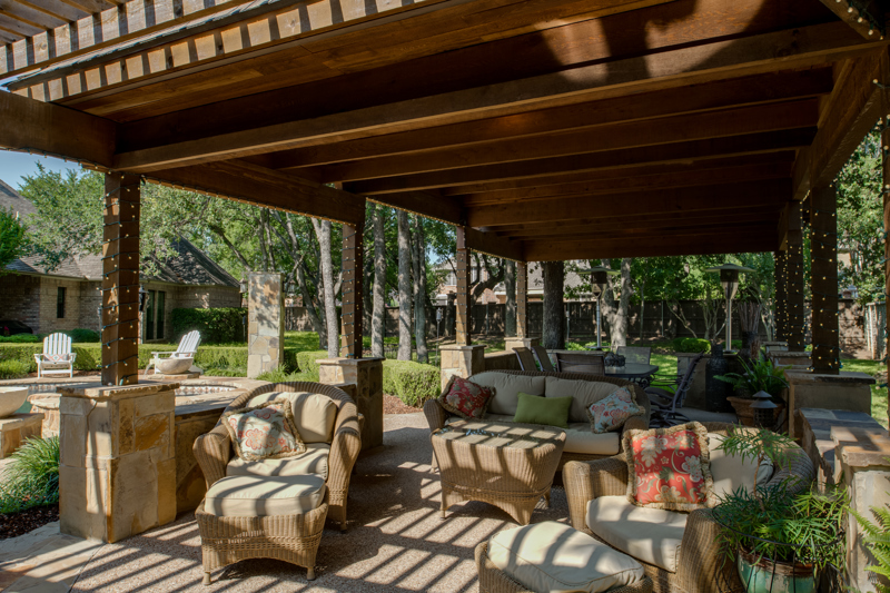 brennan-traditions-patio-view