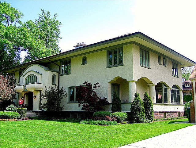 Prairie style windows on a Chicago house.